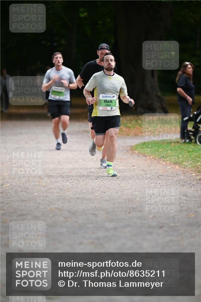 31.08.2025 - 21. Blankeneser Heldenlauf Dr. Thomas Lammeyer http://msf.ph/oto/8635211 31.08.2025 10:37:46 Laufen 3356 meine-sportfotos.de