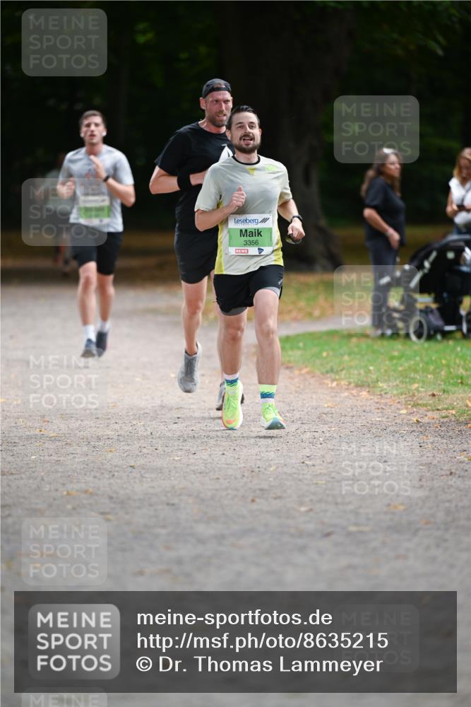 31.08.2025 - 21. Blankeneser Heldenlauf Dr. Thomas Lammeyer http://msf.ph/oto/8635215 31.08.2025 10:37:47 Laufen 3356 meine-sportfotos.de