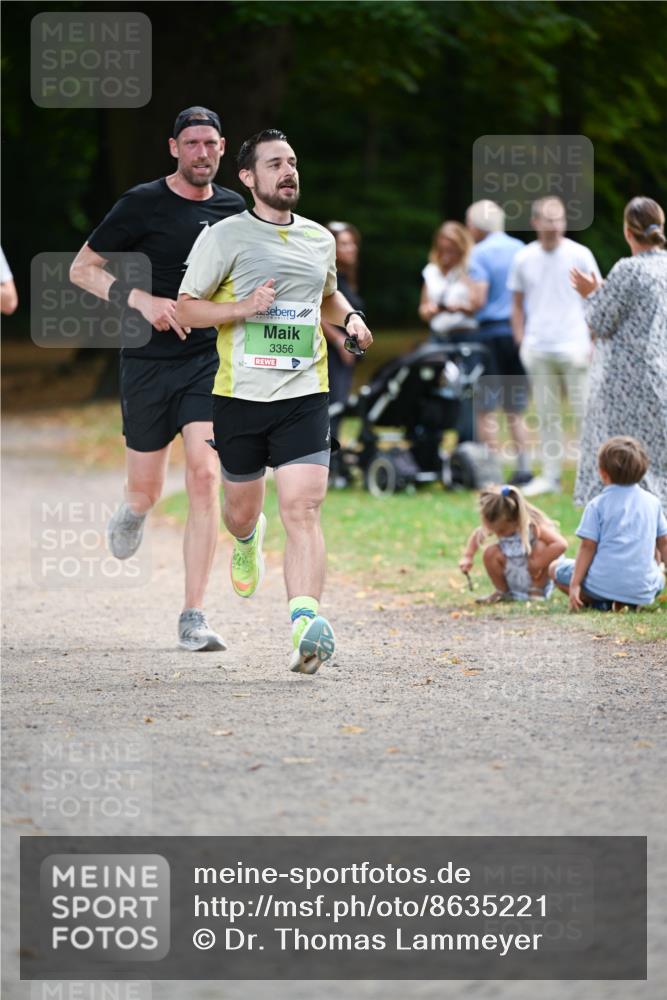 31.08.2025 - 21. Blankeneser Heldenlauf Dr. Thomas Lammeyer http://msf.ph/oto/8635221 31.08.2025 10:37:48 Laufen 3356 meine-sportfotos.de