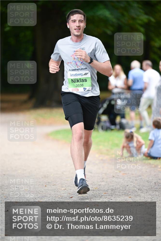 31.08.2025 - 21. Blankeneser Heldenlauf Dr. Thomas Lammeyer http://msf.ph/oto/8635239 31.08.2025 10:37:51 Laufen 33, 3538 meine-sportfotos.de