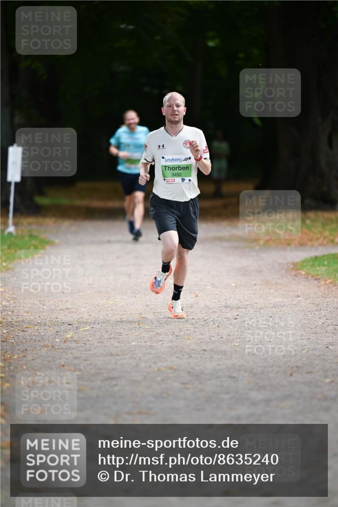 31.08.2025 - 21. Blankeneser Heldenlauf Dr. Thomas Lammeyer http://msf.ph/oto/8635240 31.08.2025 10:37:56 Laufen 3492 meine-sportfotos.de