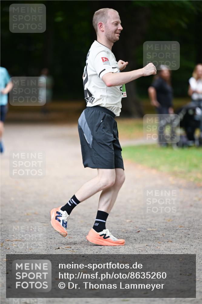 31.08.2025 - 21. Blankeneser Heldenlauf Dr. Thomas Lammeyer http://msf.ph/oto/8635260 31.08.2025 10:37:59 Laufen  meine-sportfotos.de