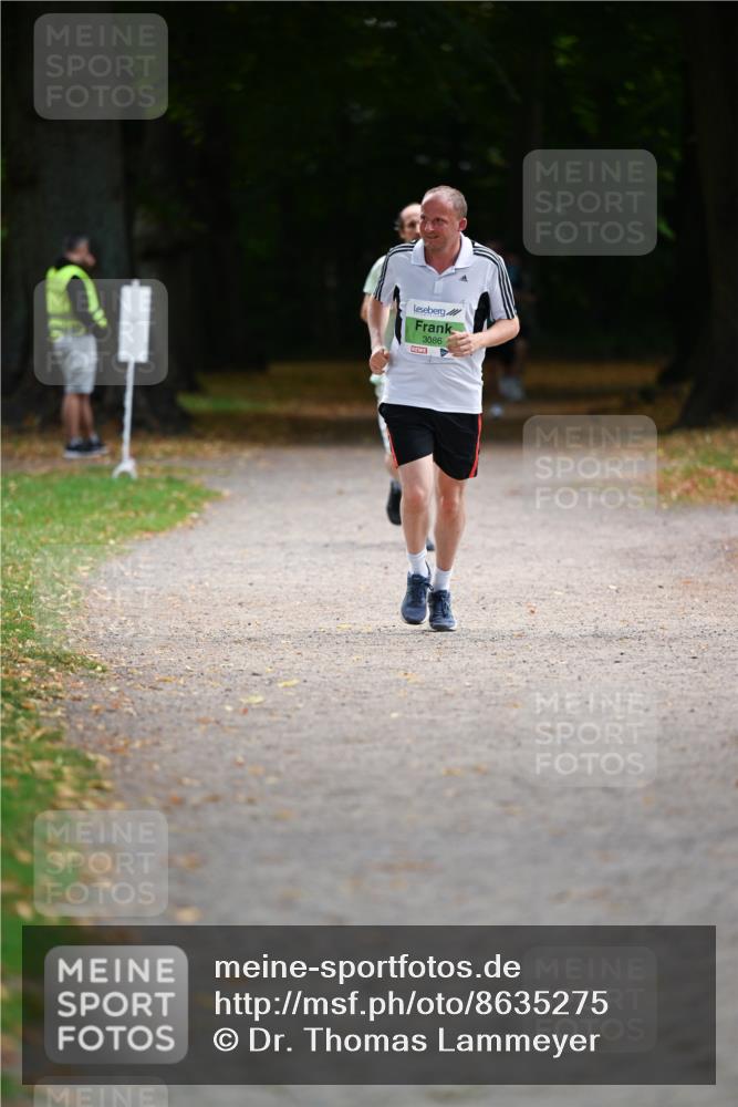 31.08.2025 - 21. Blankeneser Heldenlauf Dr. Thomas Lammeyer http://msf.ph/oto/8635275 31.08.2025 10:38:11 Laufen 3086 meine-sportfotos.de
