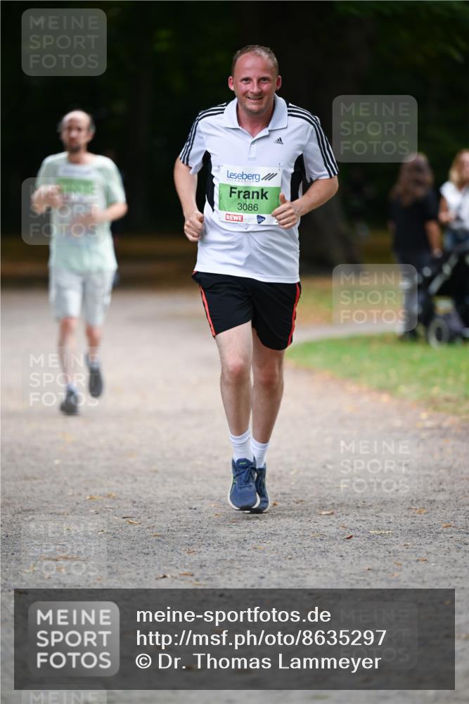 31.08.2025 - 21. Blankeneser Heldenlauf Dr. Thomas Lammeyer http://msf.ph/oto/8635297 31.08.2025 10:38:13 Laufen 3086 meine-sportfotos.de