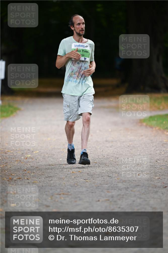 31.08.2025 - 21. Blankeneser Heldenlauf Dr. Thomas Lammeyer http://msf.ph/oto/8635307 31.08.2025 10:38:16 Laufen 94 meine-sportfotos.de