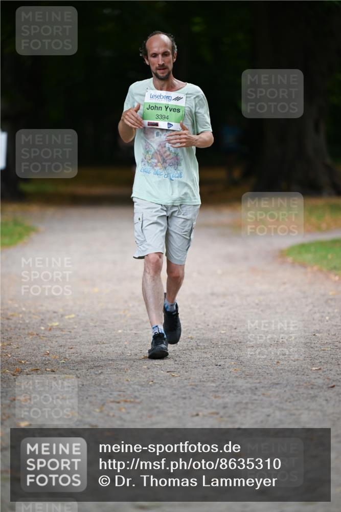 31.08.2025 - 21. Blankeneser Heldenlauf Dr. Thomas Lammeyer http://msf.ph/oto/8635310 31.08.2025 10:38:16 Laufen 3394 meine-sportfotos.de