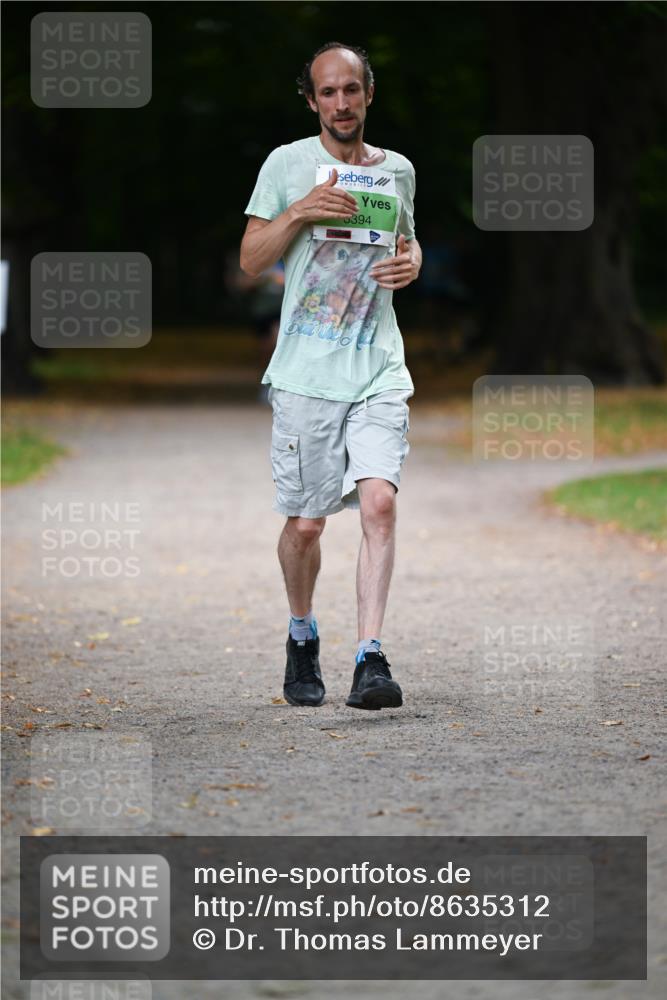 31.08.2025 - 21. Blankeneser Heldenlauf Dr. Thomas Lammeyer http://msf.ph/oto/8635312 31.08.2025 10:38:16 Laufen 5394 meine-sportfotos.de