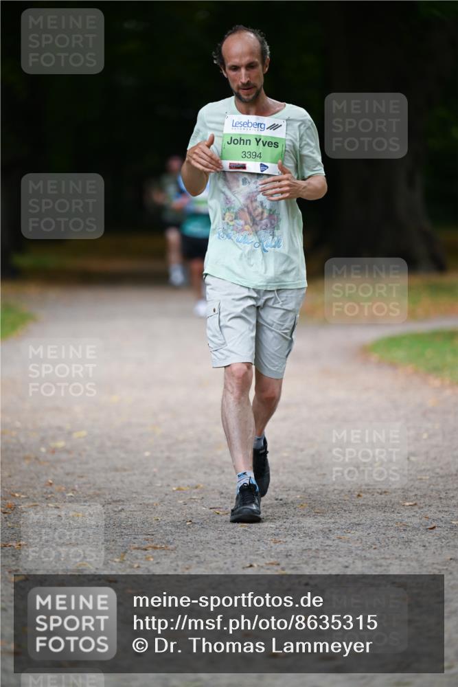 31.08.2025 - 21. Blankeneser Heldenlauf Dr. Thomas Lammeyer http://msf.ph/oto/8635315 31.08.2025 10:38:17 Laufen 3394 meine-sportfotos.de