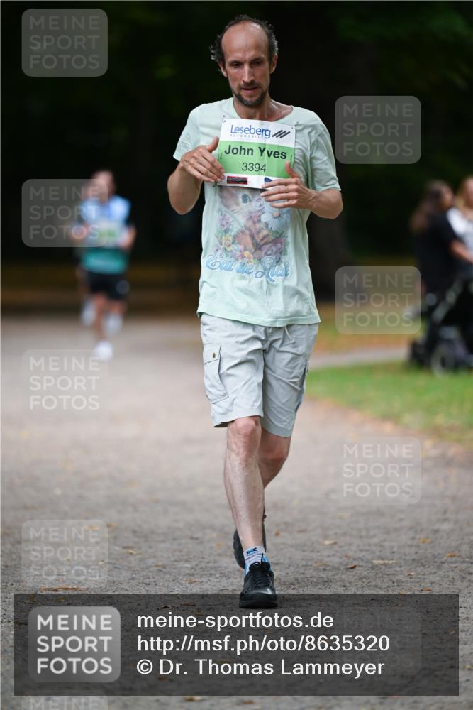 31.08.2025 - 21. Blankeneser Heldenlauf Dr. Thomas Lammeyer http://msf.ph/oto/8635320 31.08.2025 10:38:17 Laufen 3394 meine-sportfotos.de
