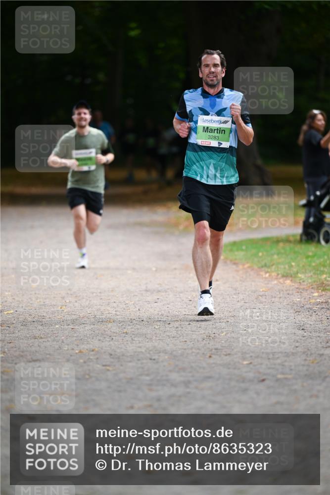 31.08.2025 - 21. Blankeneser Heldenlauf Dr. Thomas Lammeyer http://msf.ph/oto/8635323 31.08.2025 10:38:23 Laufen 3283 meine-sportfotos.de