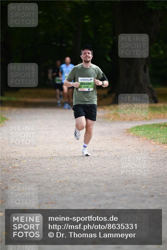31.08.2025 - 21. Blankeneser Heldenlauf Dr. Thomas Lammeyer http://msf.ph/oto/8635331 31.08.2025 10:38:25 Laufen 3590 meine-sportfotos.de