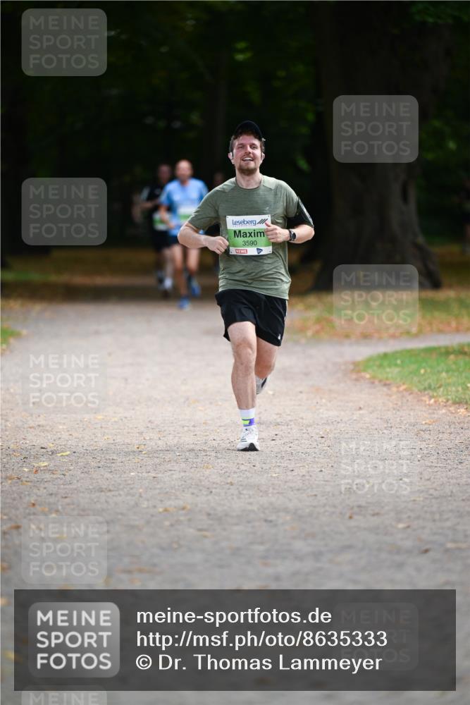 31.08.2025 - 21. Blankeneser Heldenlauf Dr. Thomas Lammeyer http://msf.ph/oto/8635333 31.08.2025 10:38:25 Laufen 3590 meine-sportfotos.de