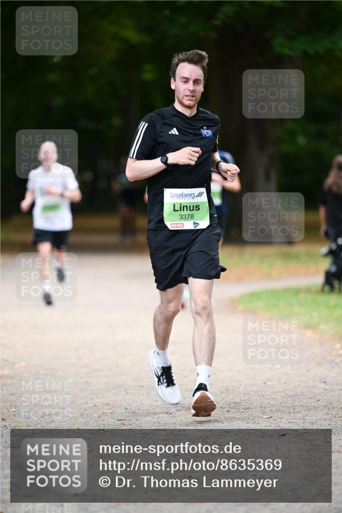 31.08.2025 - 21. Blankeneser Heldenlauf Dr. Thomas Lammeyer http://msf.ph/oto/8635369 31.08.2025 10:38:36 Laufen 3378 meine-sportfotos.de