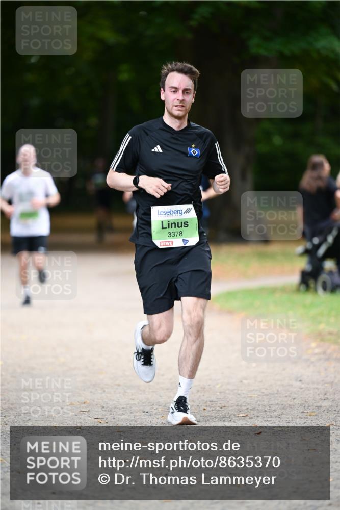 31.08.2025 - 21. Blankeneser Heldenlauf Dr. Thomas Lammeyer http://msf.ph/oto/8635370 31.08.2025 10:38:36 Laufen 3378 meine-sportfotos.de