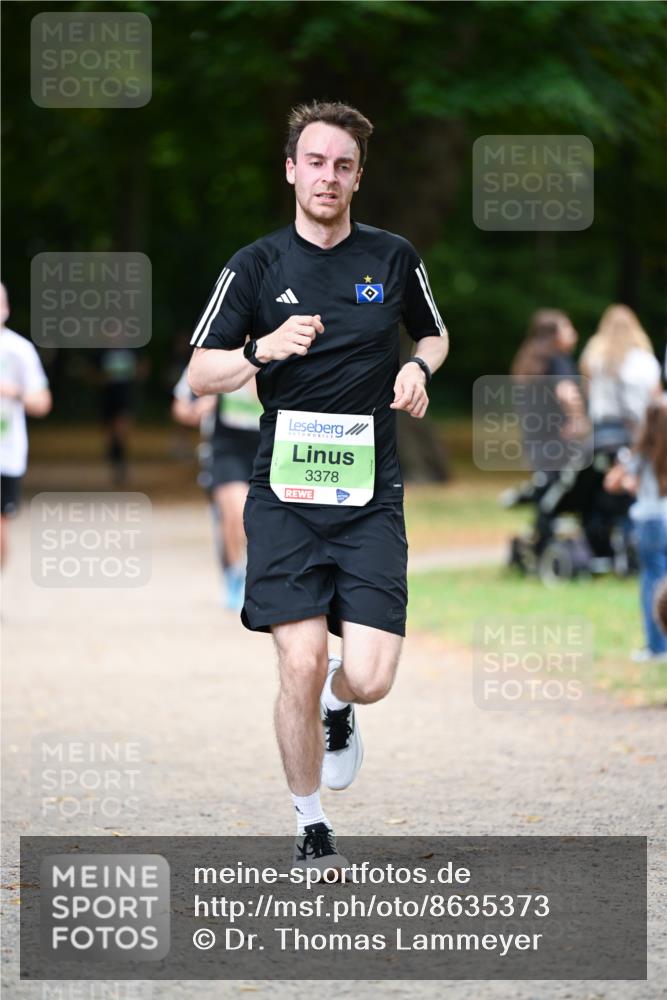31.08.2025 - 21. Blankeneser Heldenlauf Dr. Thomas Lammeyer http://msf.ph/oto/8635373 31.08.2025 10:38:36 Laufen 3378 meine-sportfotos.de