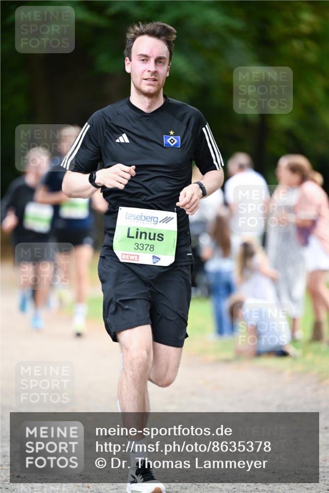 31.08.2025 - 21. Blankeneser Heldenlauf Dr. Thomas Lammeyer http://msf.ph/oto/8635378 31.08.2025 10:38:37 Laufen 3378 meine-sportfotos.de