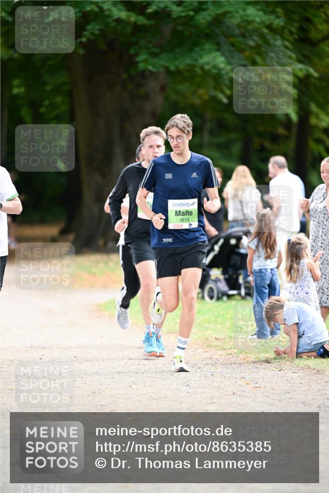 31.08.2025 - 21. Blankeneser Heldenlauf Dr. Thomas Lammeyer http://msf.ph/oto/8635385 31.08.2025 10:38:38 Laufen 3615 meine-sportfotos.de