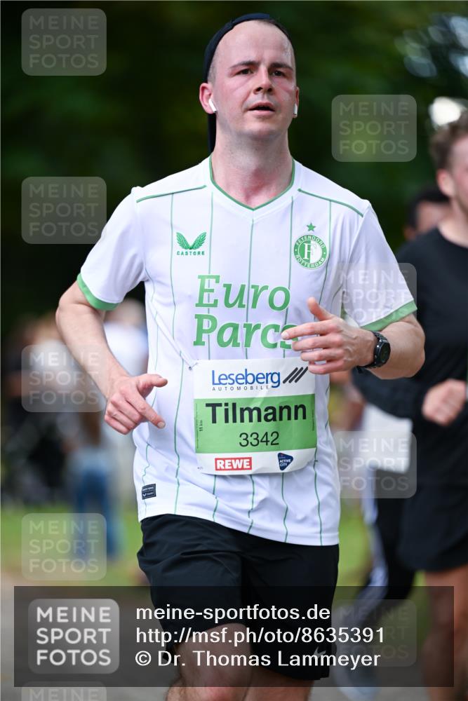 31.08.2025 - 21. Blankeneser Heldenlauf Dr. Thomas Lammeyer http://msf.ph/oto/8635391 31.08.2025 10:38:42 Laufen 3342 meine-sportfotos.de