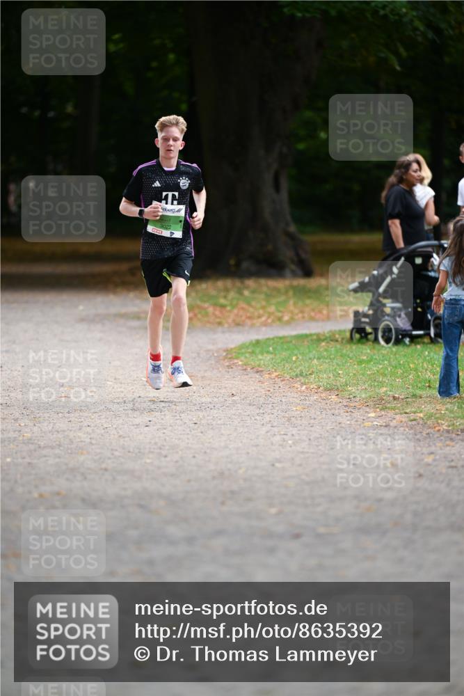 31.08.2025 - 21. Blankeneser Heldenlauf Dr. Thomas Lammeyer http://msf.ph/oto/8635392 31.08.2025 10:38:48 Laufen 3022 meine-sportfotos.de