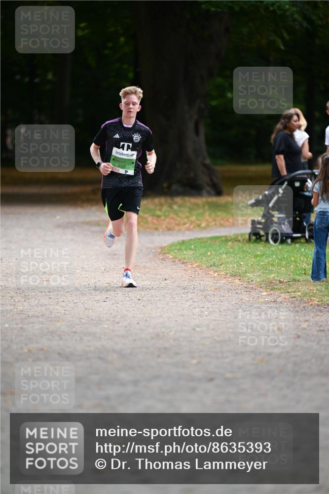 31.08.2025 - 21. Blankeneser Heldenlauf Dr. Thomas Lammeyer http://msf.ph/oto/8635393 31.08.2025 10:38:48 Laufen 3022 meine-sportfotos.de