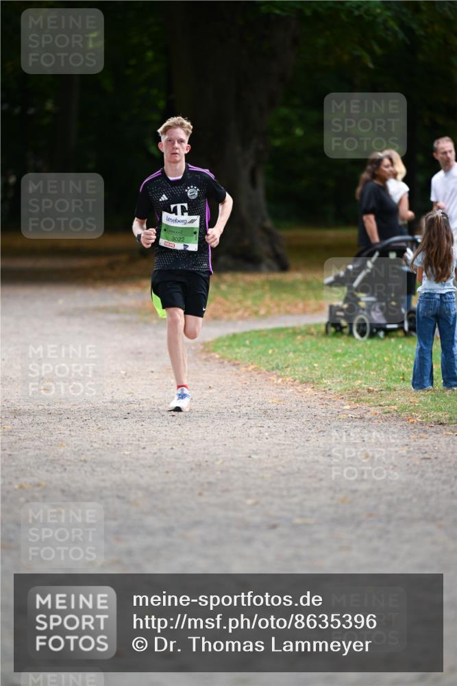 31.08.2025 - 21. Blankeneser Heldenlauf Dr. Thomas Lammeyer http://msf.ph/oto/8635396 31.08.2025 10:38:48 Laufen 3022 meine-sportfotos.de