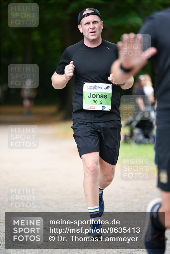 31.08.2025 - 21. Blankeneser Heldenlauf Dr. Thomas Lammeyer http://msf.ph/oto/8635413 31.08.2025 10:38:52 Laufen 3012 meine-sportfotos.de