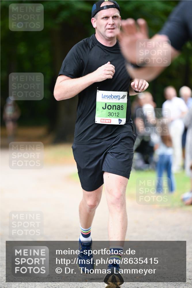 31.08.2025 - 21. Blankeneser Heldenlauf Dr. Thomas Lammeyer http://msf.ph/oto/8635415 31.08.2025 10:38:52 Laufen 100, 3012 meine-sportfotos.de