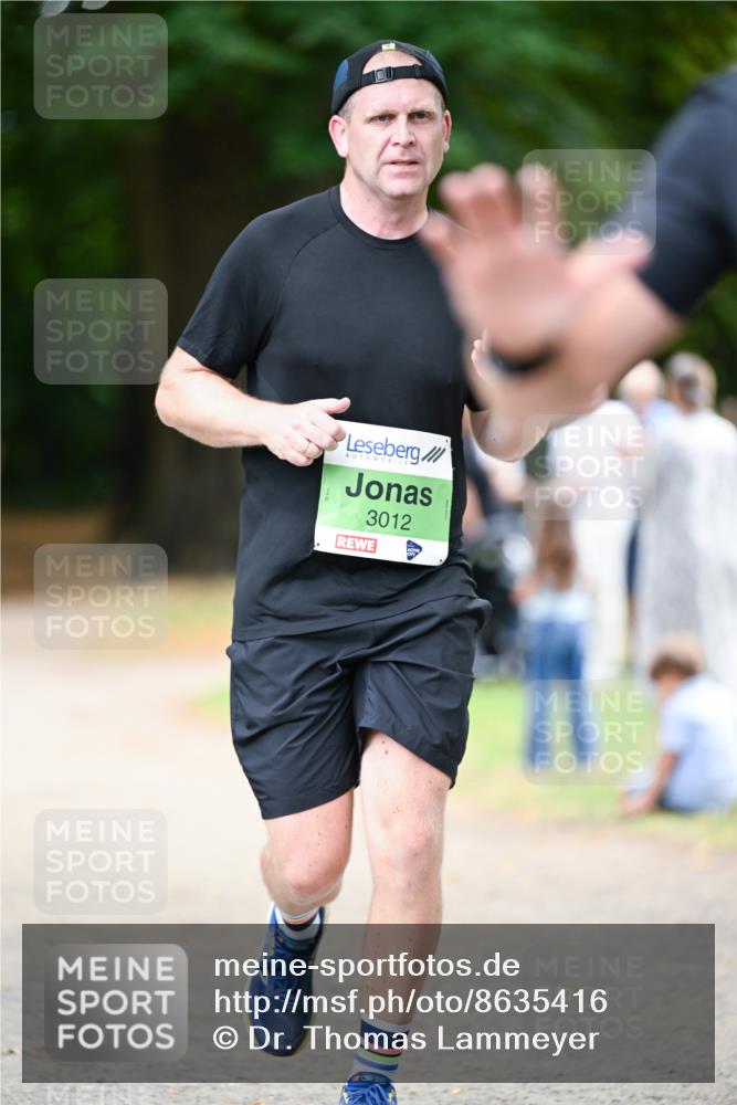 31.08.2025 - 21. Blankeneser Heldenlauf Dr. Thomas Lammeyer http://msf.ph/oto/8635416 31.08.2025 10:38:53 Laufen 3012 meine-sportfotos.de