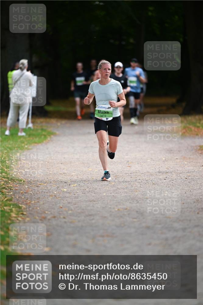31.08.2025 - 21. Blankeneser Heldenlauf Dr. Thomas Lammeyer http://msf.ph/oto/8635450 31.08.2025 10:39:10 Laufen 3419 meine-sportfotos.de