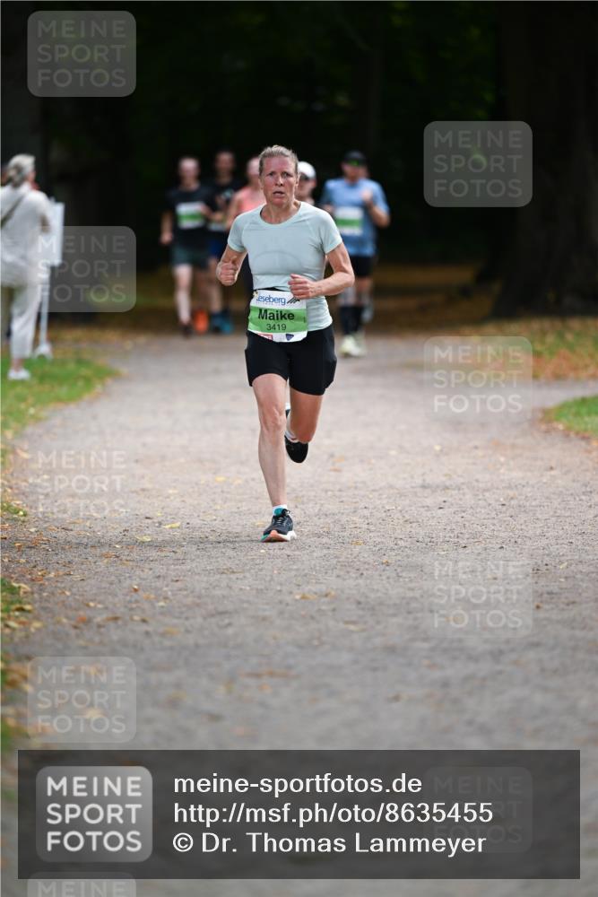 31.08.2025 - 21. Blankeneser Heldenlauf Dr. Thomas Lammeyer http://msf.ph/oto/8635455 31.08.2025 10:39:11 Laufen 3419 meine-sportfotos.de