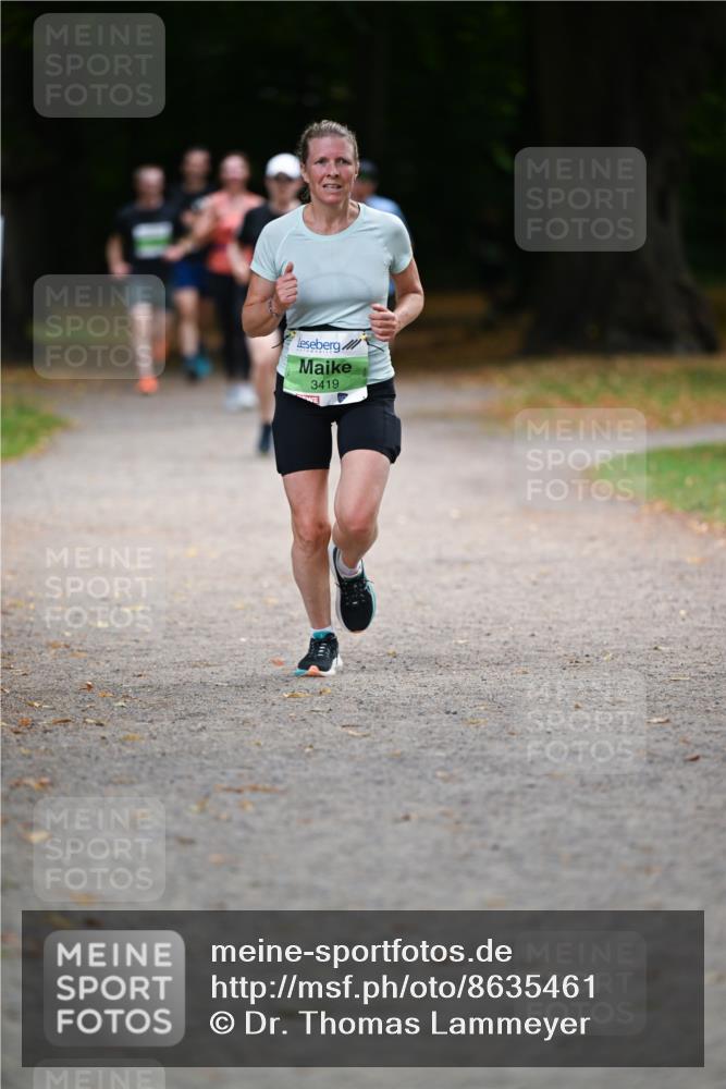 31.08.2025 - 21. Blankeneser Heldenlauf Dr. Thomas Lammeyer http://msf.ph/oto/8635461 31.08.2025 10:39:12 Laufen 3419 meine-sportfotos.de