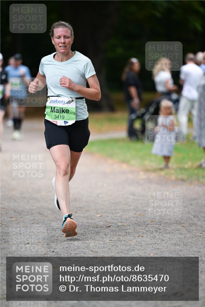 31.08.2025 - 21. Blankeneser Heldenlauf Dr. Thomas Lammeyer http://msf.ph/oto/8635470 31.08.2025 10:39:13 Laufen 3419 meine-sportfotos.de