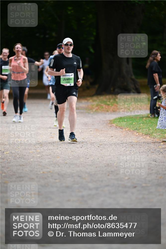 31.08.2025 - 21. Blankeneser Heldenlauf Dr. Thomas Lammeyer http://msf.ph/oto/8635477 31.08.2025 10:39:15 Laufen 3399, 4 meine-sportfotos.de