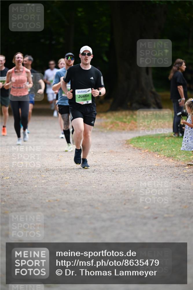 31.08.2025 - 21. Blankeneser Heldenlauf Dr. Thomas Lammeyer http://msf.ph/oto/8635479 31.08.2025 10:39:15 Laufen 3399 meine-sportfotos.de