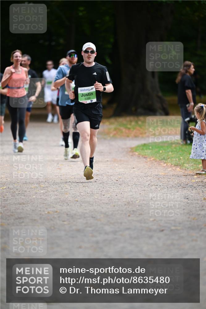 31.08.2025 - 21. Blankeneser Heldenlauf Dr. Thomas Lammeyer http://msf.ph/oto/8635480 31.08.2025 10:39:15 Laufen 3399 meine-sportfotos.de