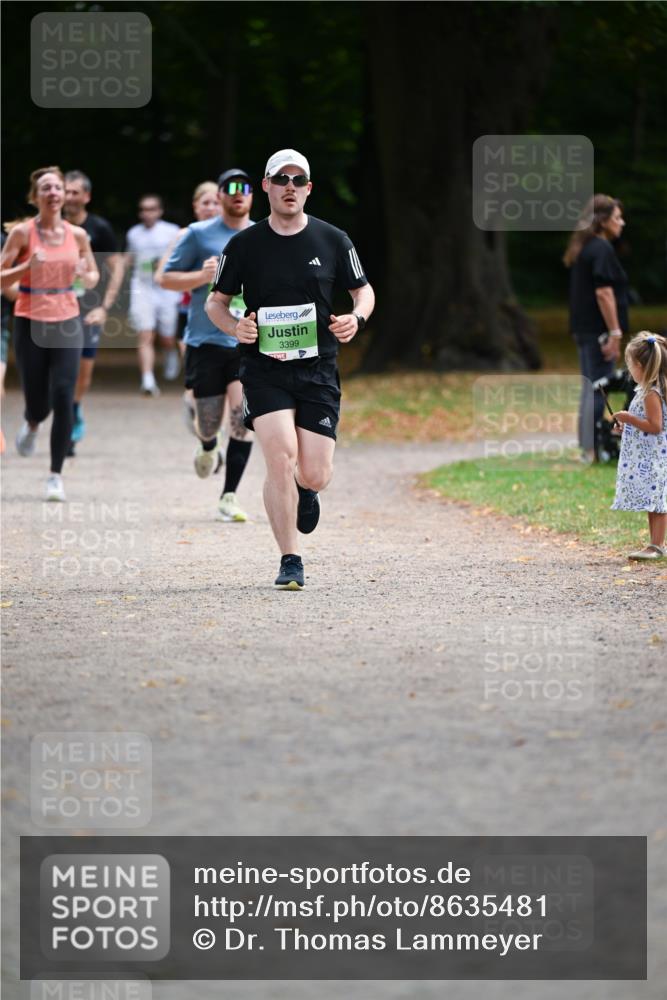 31.08.2025 - 21. Blankeneser Heldenlauf Dr. Thomas Lammeyer http://msf.ph/oto/8635481 31.08.2025 10:39:15 Laufen 3399 meine-sportfotos.de