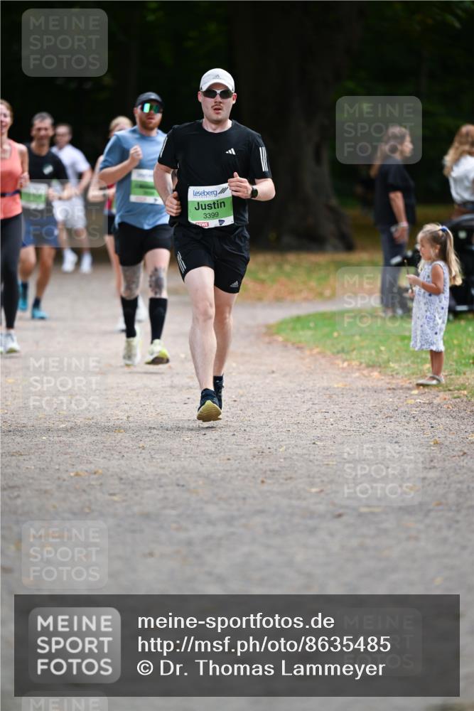 31.08.2025 - 21. Blankeneser Heldenlauf Dr. Thomas Lammeyer http://msf.ph/oto/8635485 31.08.2025 10:39:16 Laufen 3399 meine-sportfotos.de