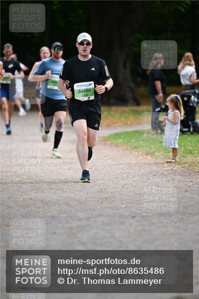 31.08.2025 - 21. Blankeneser Heldenlauf Dr. Thomas Lammeyer http://msf.ph/oto/8635486 31.08.2025 10:39:16 Laufen 3399 meine-sportfotos.de
