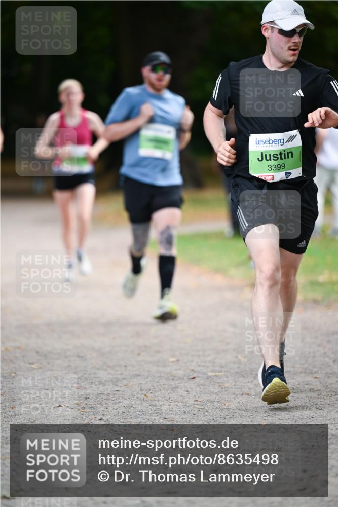 31.08.2025 - 21. Blankeneser Heldenlauf Dr. Thomas Lammeyer http://msf.ph/oto/8635498 31.08.2025 10:39:18 Laufen 3399 meine-sportfotos.de