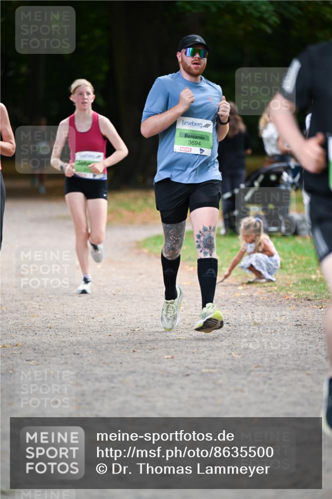 31.08.2025 - 21. Blankeneser Heldenlauf Dr. Thomas Lammeyer http://msf.ph/oto/8635500 31.08.2025 10:39:19 Laufen 3694 meine-sportfotos.de