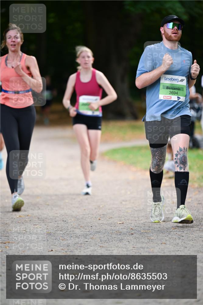 31.08.2025 - 21. Blankeneser Heldenlauf Dr. Thomas Lammeyer http://msf.ph/oto/8635503 31.08.2025 10:39:19 Laufen 3694 meine-sportfotos.de