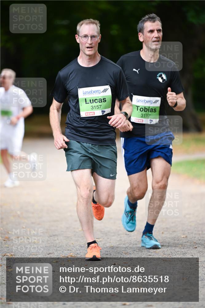 31.08.2025 - 21. Blankeneser Heldenlauf Dr. Thomas Lammeyer http://msf.ph/oto/8635518 31.08.2025 10:39:23 Laufen 3157, 3117 meine-sportfotos.de
