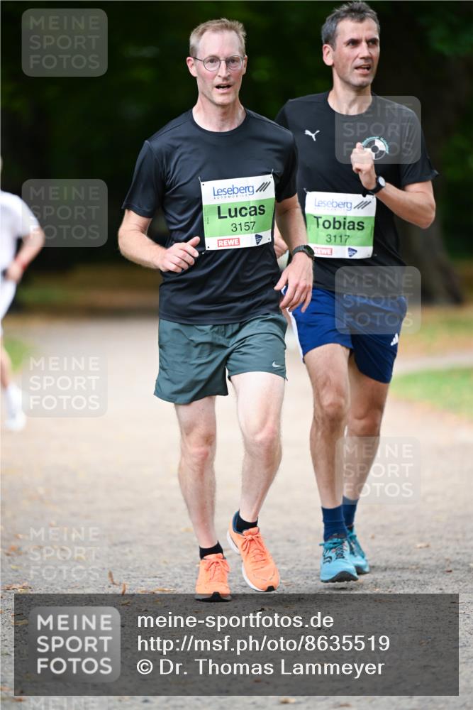 31.08.2025 - 21. Blankeneser Heldenlauf Dr. Thomas Lammeyer http://msf.ph/oto/8635519 31.08.2025 10:39:23 Laufen 3157, 3117 meine-sportfotos.de