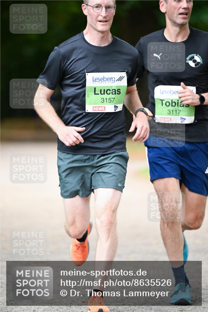 31.08.2025 - 21. Blankeneser Heldenlauf Dr. Thomas Lammeyer http://msf.ph/oto/8635526 31.08.2025 10:39:24 Laufen 3157, 3117 meine-sportfotos.de