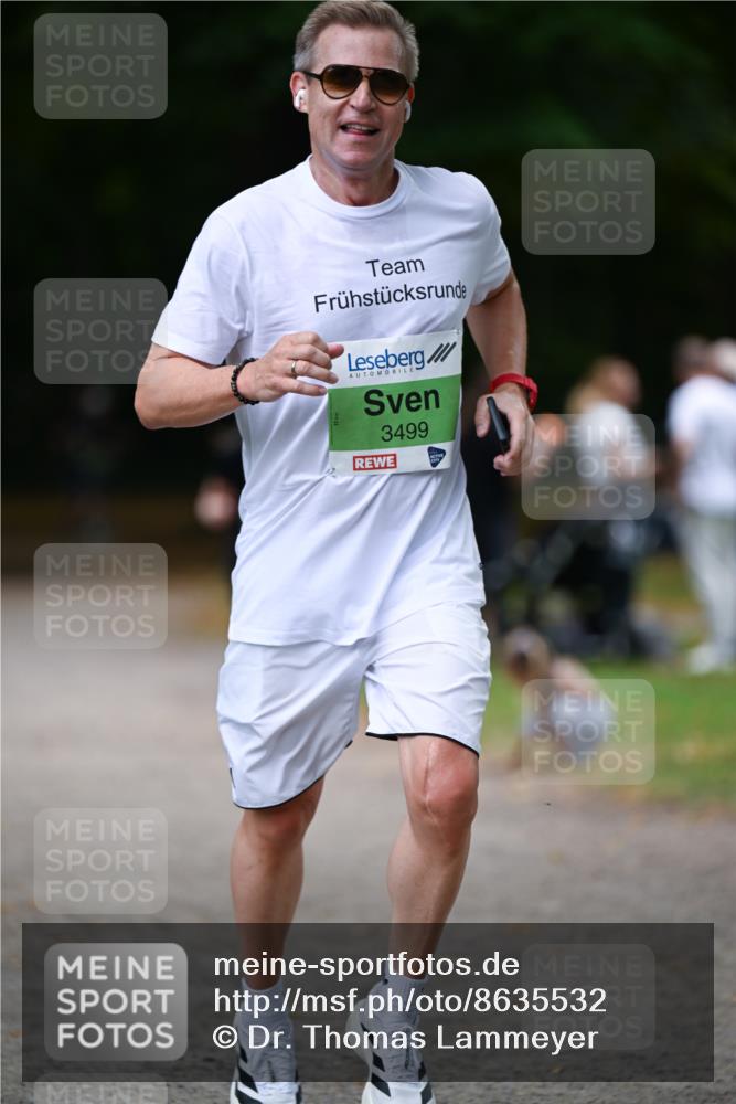 31.08.2025 - 21. Blankeneser Heldenlauf Dr. Thomas Lammeyer http://msf.ph/oto/8635532 31.08.2025 10:39:27 Laufen 3499 meine-sportfotos.de