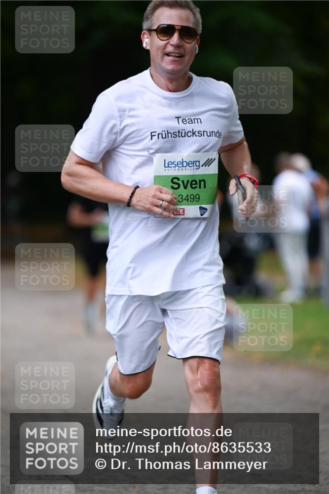 31.08.2025 - 21. Blankeneser Heldenlauf Dr. Thomas Lammeyer http://msf.ph/oto/8635533 31.08.2025 10:39:27 Laufen 3499 meine-sportfotos.de