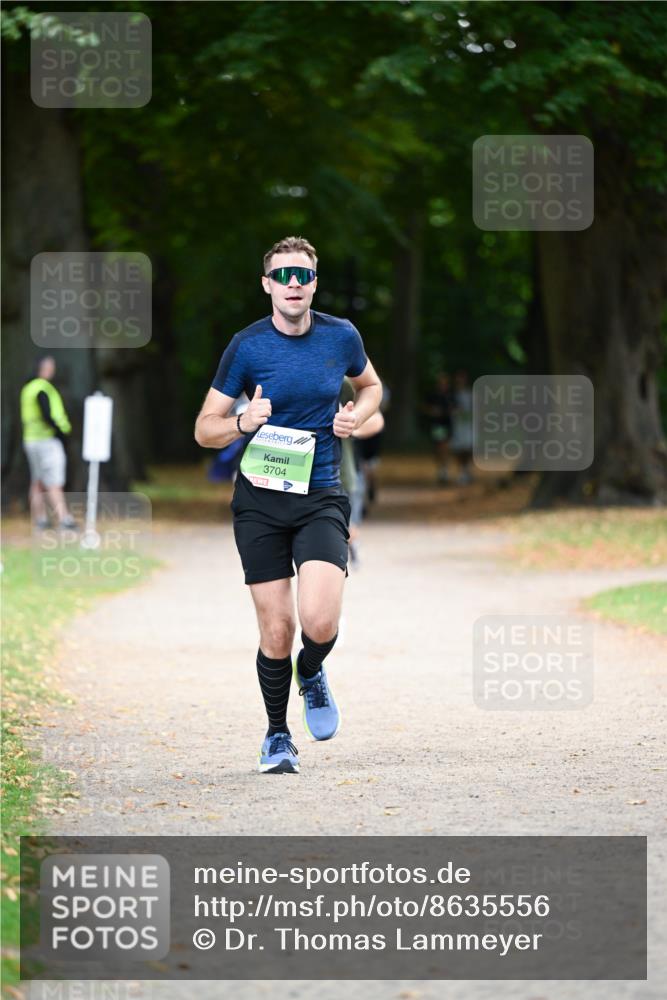 31.08.2025 - 21. Blankeneser Heldenlauf Dr. Thomas Lammeyer http://msf.ph/oto/8635556 31.08.2025 10:39:39 Laufen 3704 meine-sportfotos.de