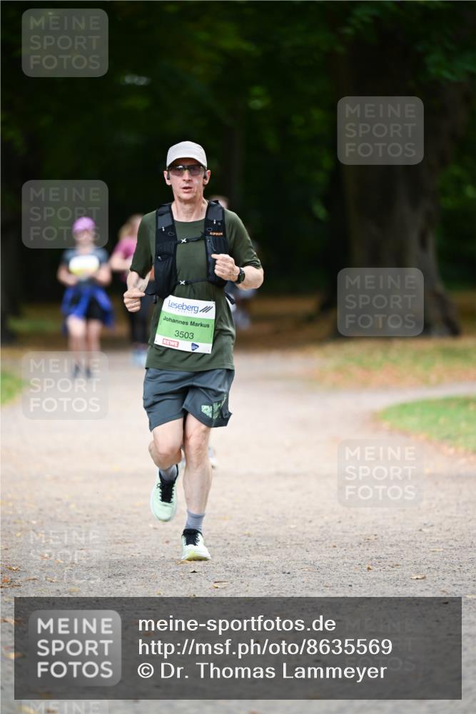31.08.2025 - 21. Blankeneser Heldenlauf Dr. Thomas Lammeyer http://msf.ph/oto/8635569 31.08.2025 10:39:42 Laufen 3503 meine-sportfotos.de