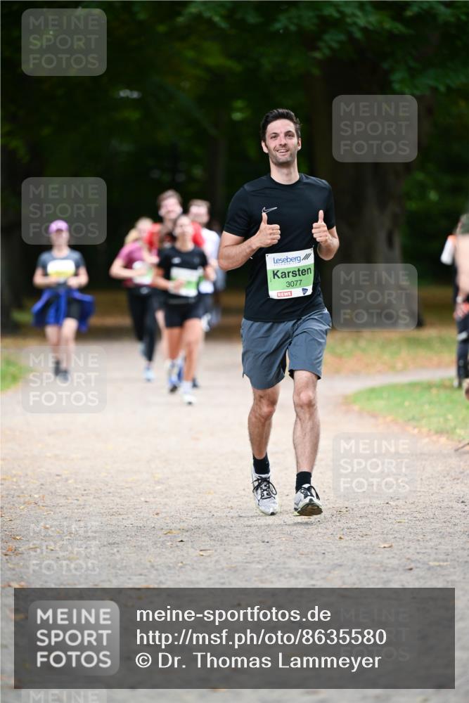 31.08.2025 - 21. Blankeneser Heldenlauf Dr. Thomas Lammeyer http://msf.ph/oto/8635580 31.08.2025 10:39:44 Laufen 3077 meine-sportfotos.de