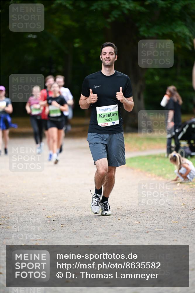 31.08.2025 - 21. Blankeneser Heldenlauf Dr. Thomas Lammeyer http://msf.ph/oto/8635582 31.08.2025 10:39:45 Laufen 3077 meine-sportfotos.de